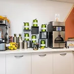 Ibis Styles Eiffel Cambronne Hotel 3*