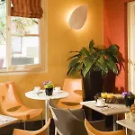 Ibis Styles Eiffel Cambronne Paříž