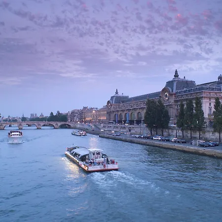 Ibis Styles Eiffel Cambronne Szálloda
