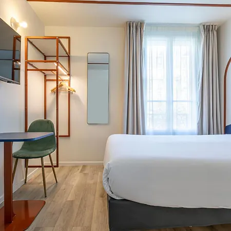 Ibis Styles Eiffel Cambronne 3*