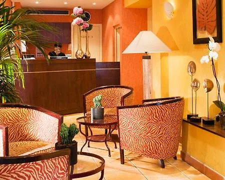 Ibis Styles Eiffel Cambronne 3* Párizs
