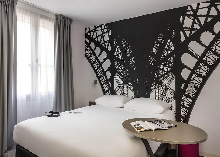 Ibis Styles Eiffel Cambronne 3*
