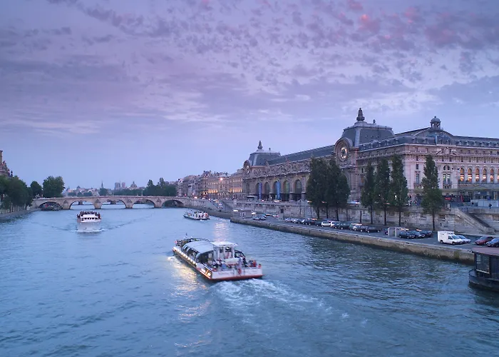 Ibis Styles Eiffel Cambronne Hotel