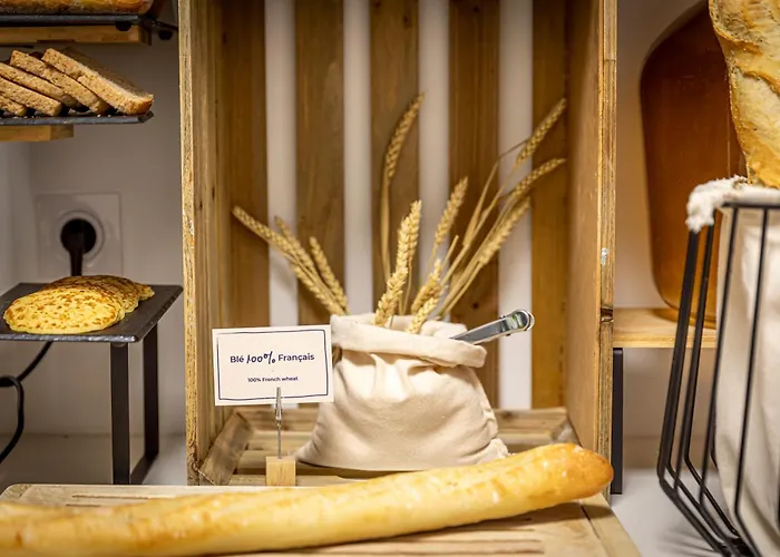 Ibis Styles Eiffel Cambronne Szálloda 3*