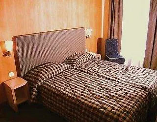 Ibis Styles Eiffel Cambronne 3*