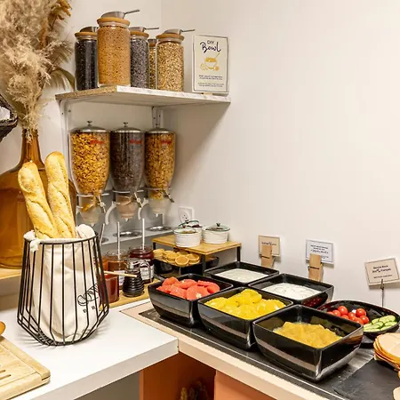 Ibis Styles Eiffel Cambronne Szálloda Párizs