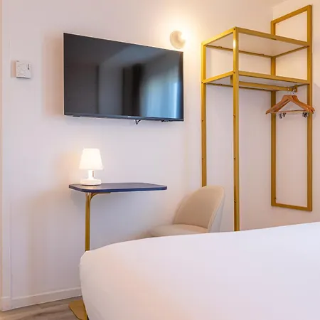 Ibis Styles Eiffel Cambronne Szálloda Párizs