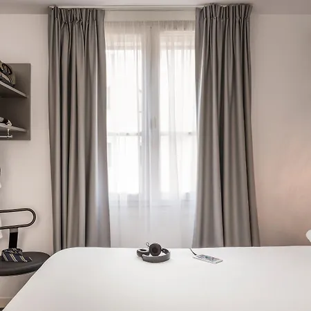Ibis Styles Eiffel Cambronne Szálloda Párizs