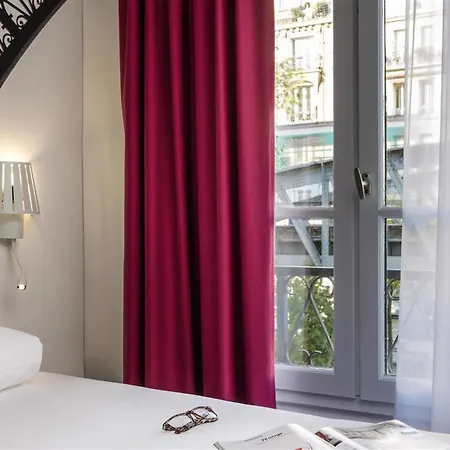 Ibis Styles Eiffel Cambronne 3*
