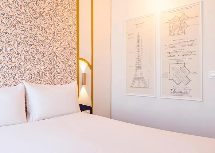 Ibis Styles Eiffel Cambronne Hotel